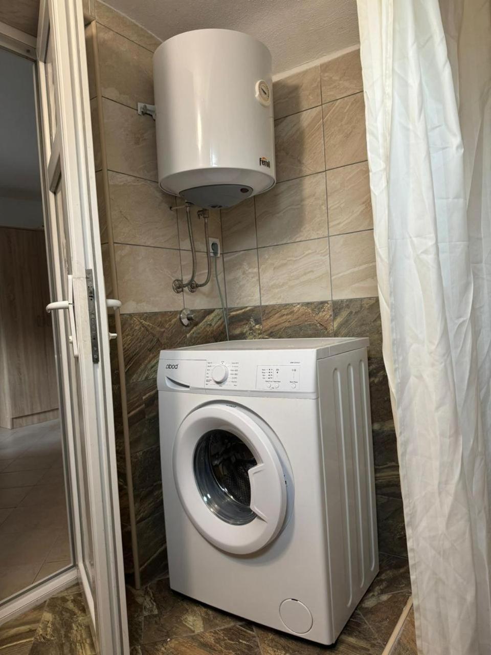 Apartmani Dada Котор Екстериор снимка